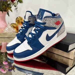 Nike Blue and White Athletic Shoes